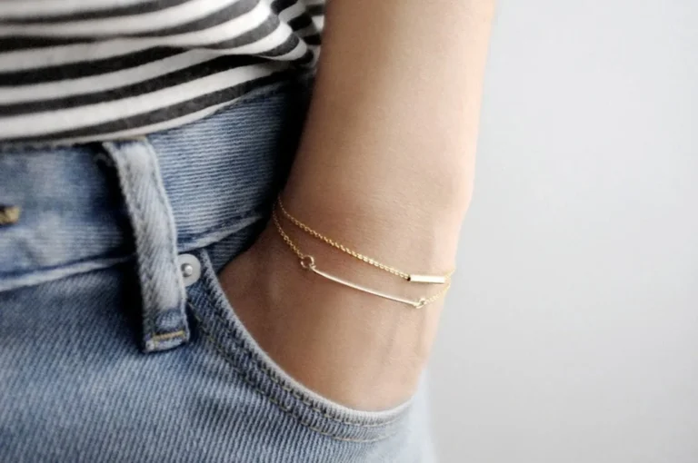Minimalist Gold Bracelet